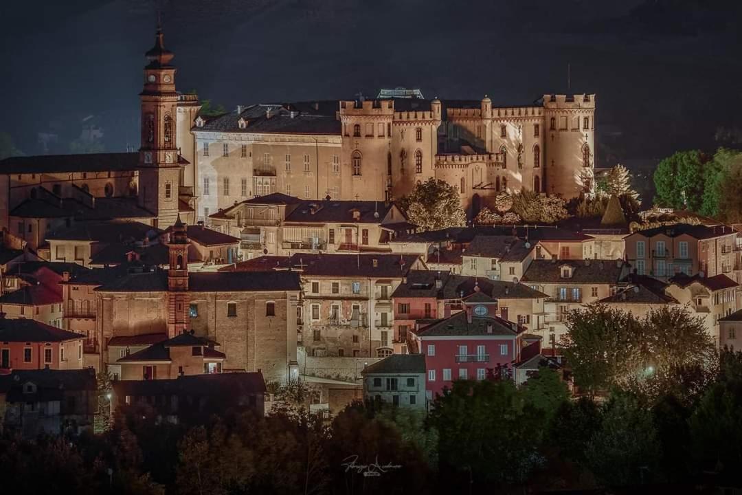 La Rocca Di Efisio Costigliole d'Asti Exterior foto