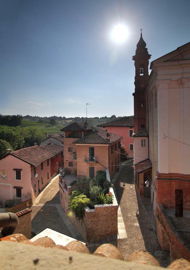 La Rocca Di Efisio Costigliole d'Asti Exterior foto